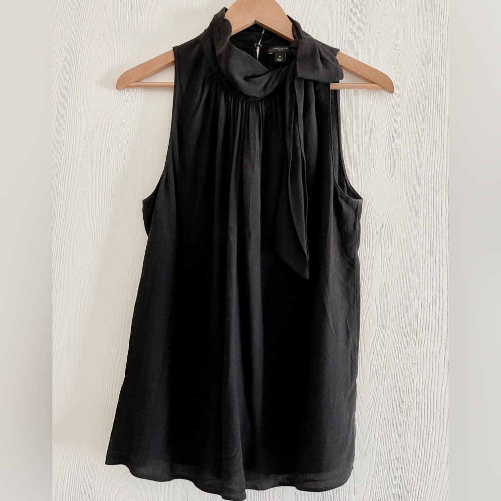 Bow-tie neckline Tank top — Anne Taylor